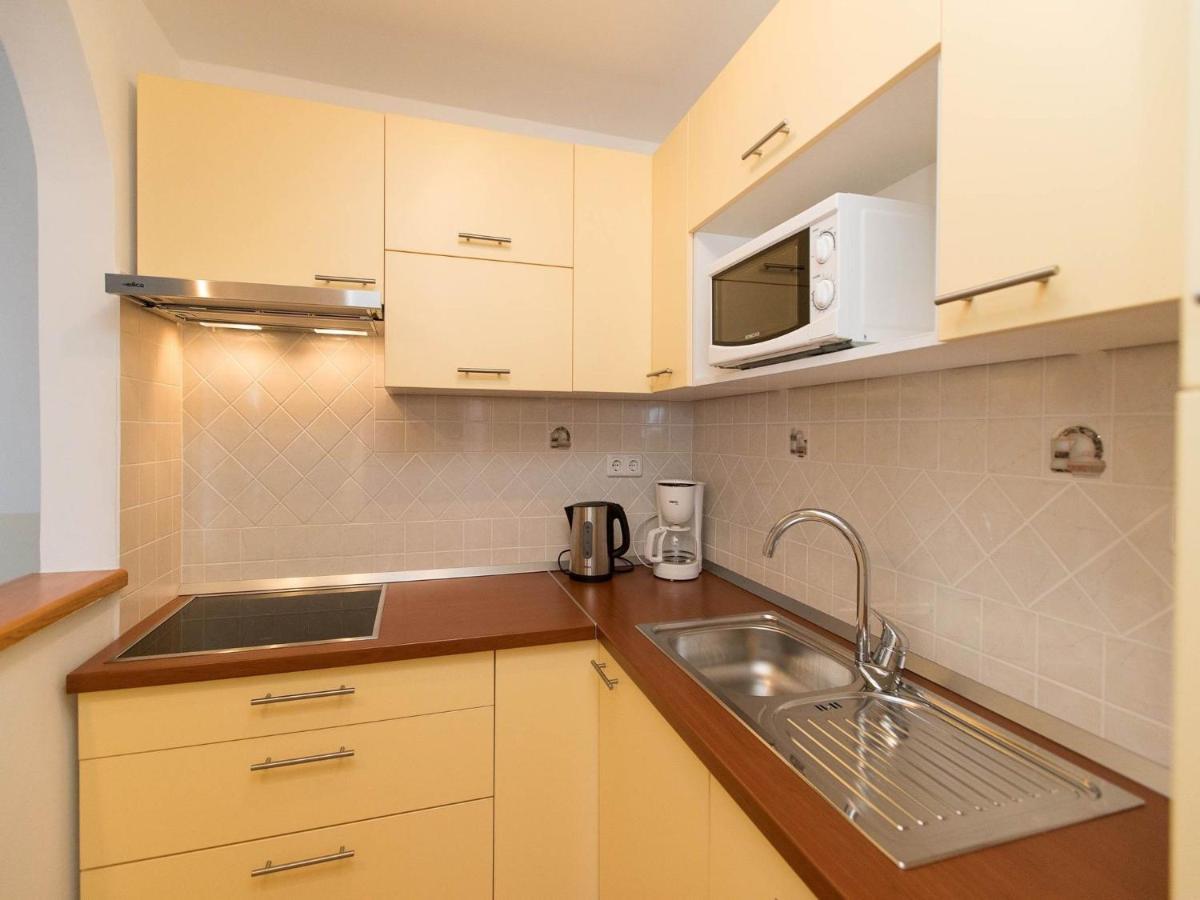 Apartments Carmen Цриквеница Экстерьер фото