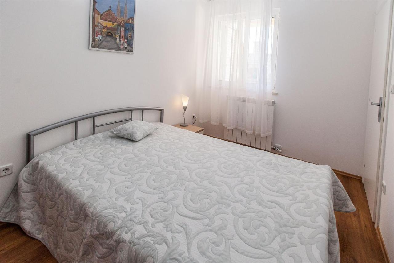 Apartments Carmen Цриквеница Экстерьер фото